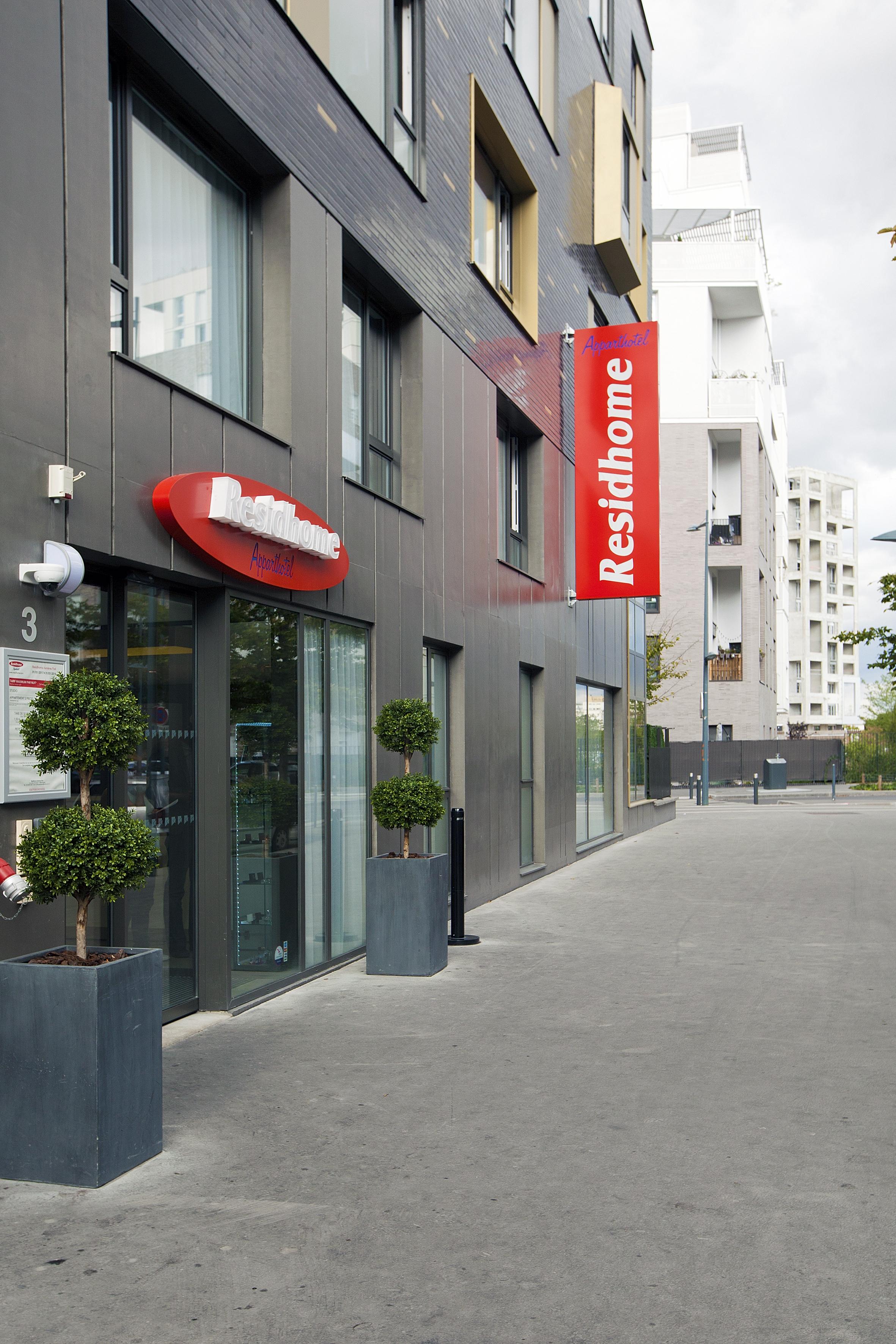 阿斯尼尔公园瑞塞得酒店 Asnières 外观 照片